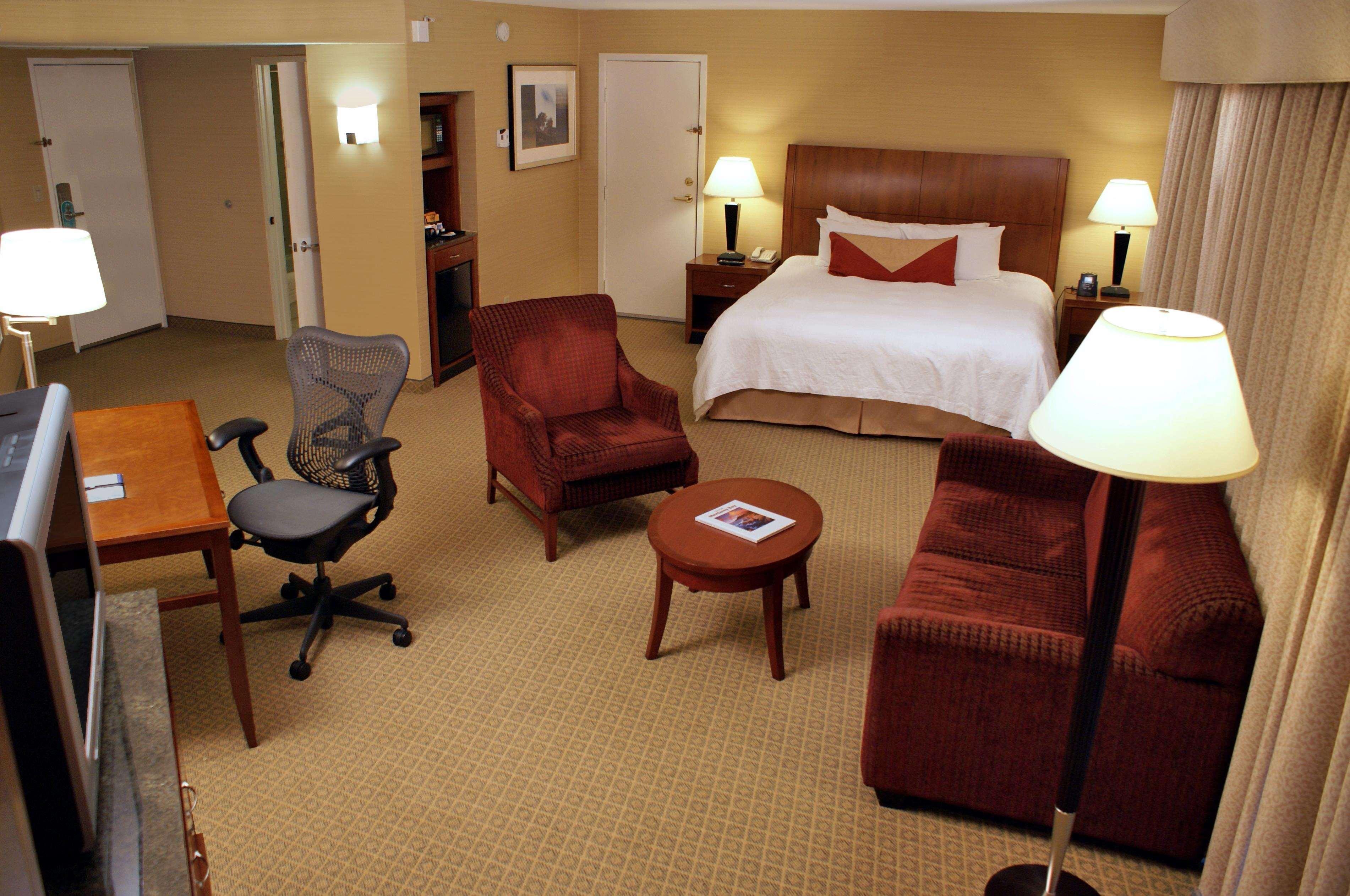 Hilton Garden Inn Monterey Camera foto