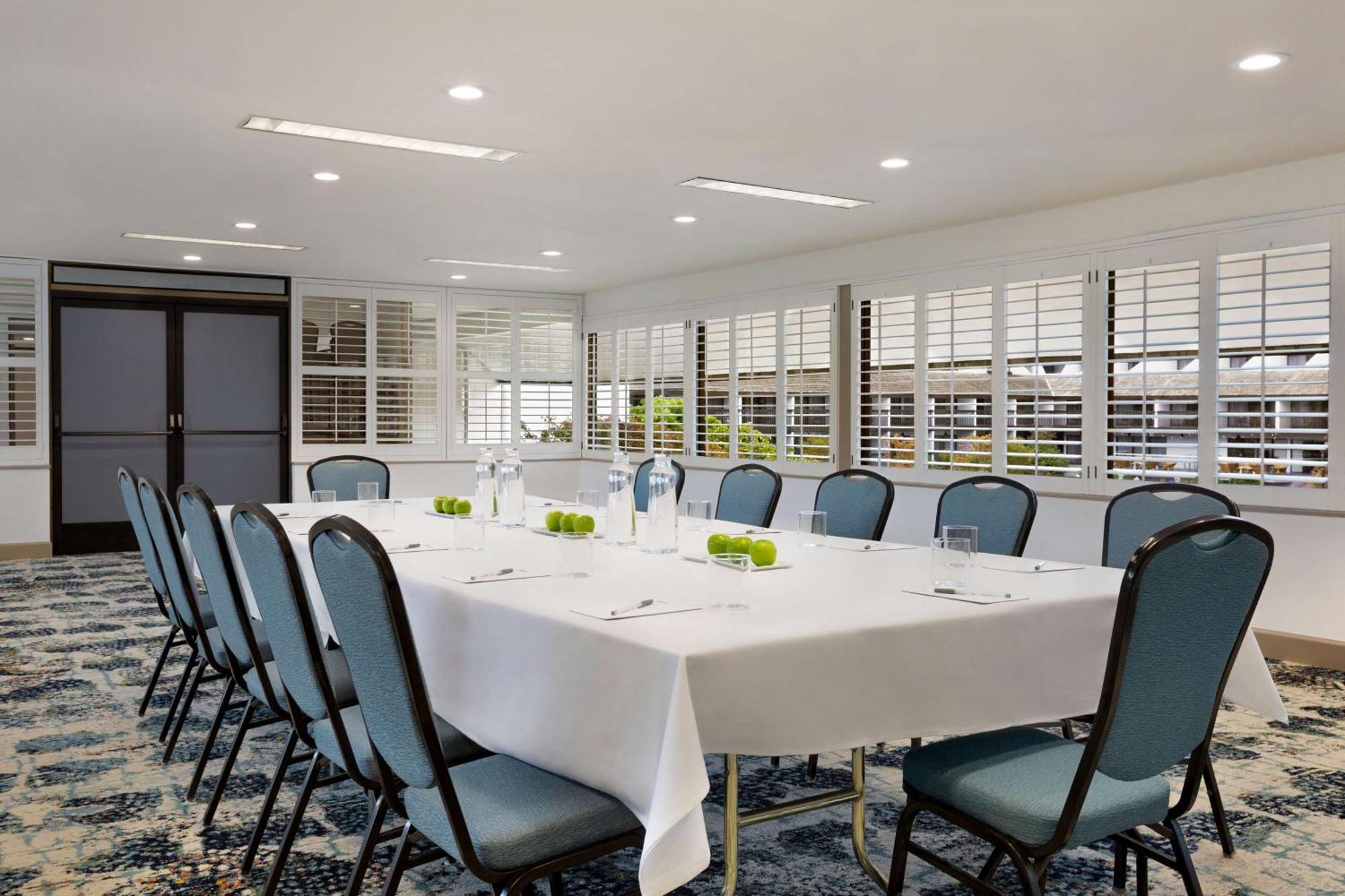 Hilton Garden Inn Monterey Esterno foto