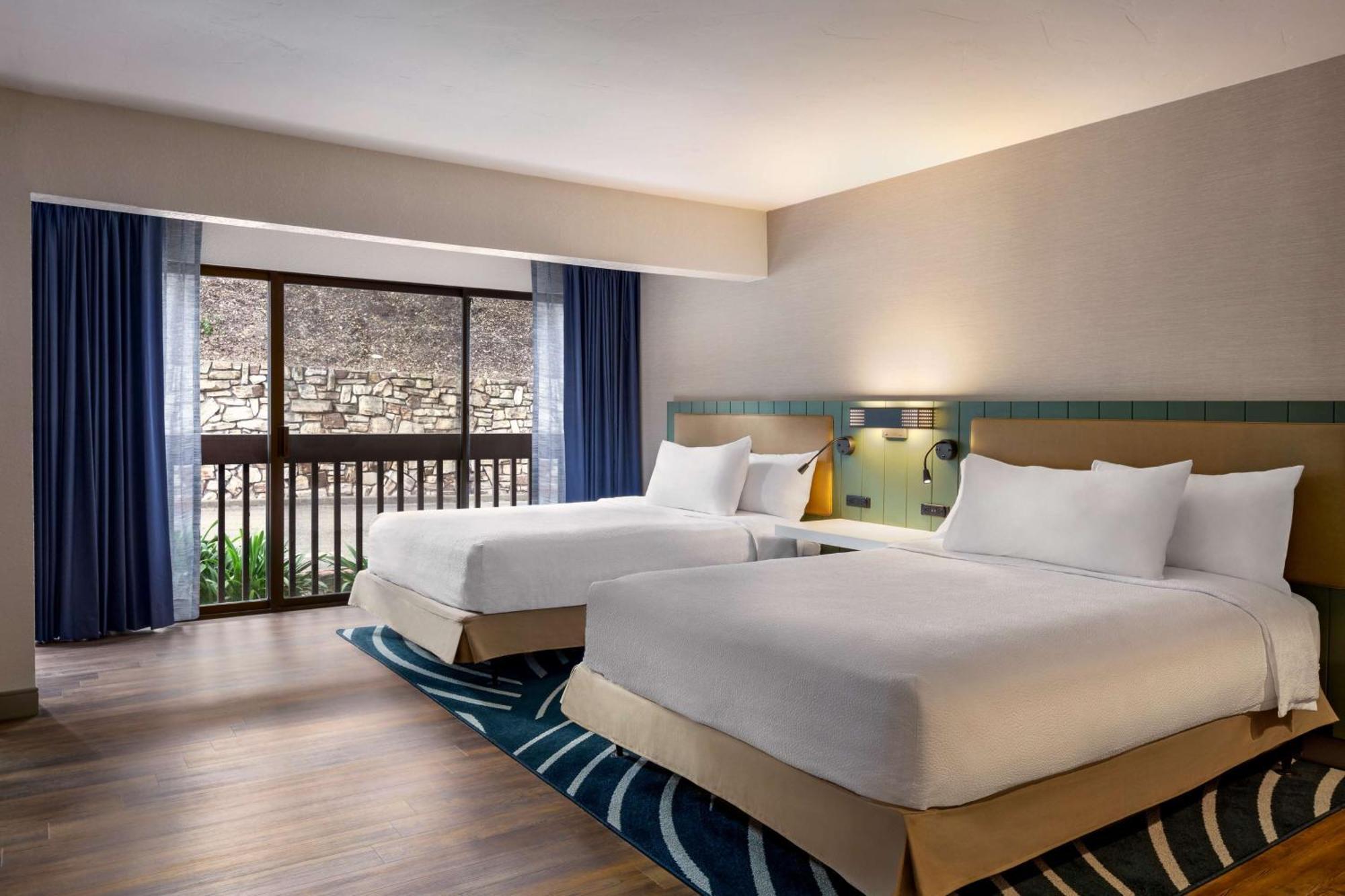 Hilton Garden Inn Monterey Esterno foto