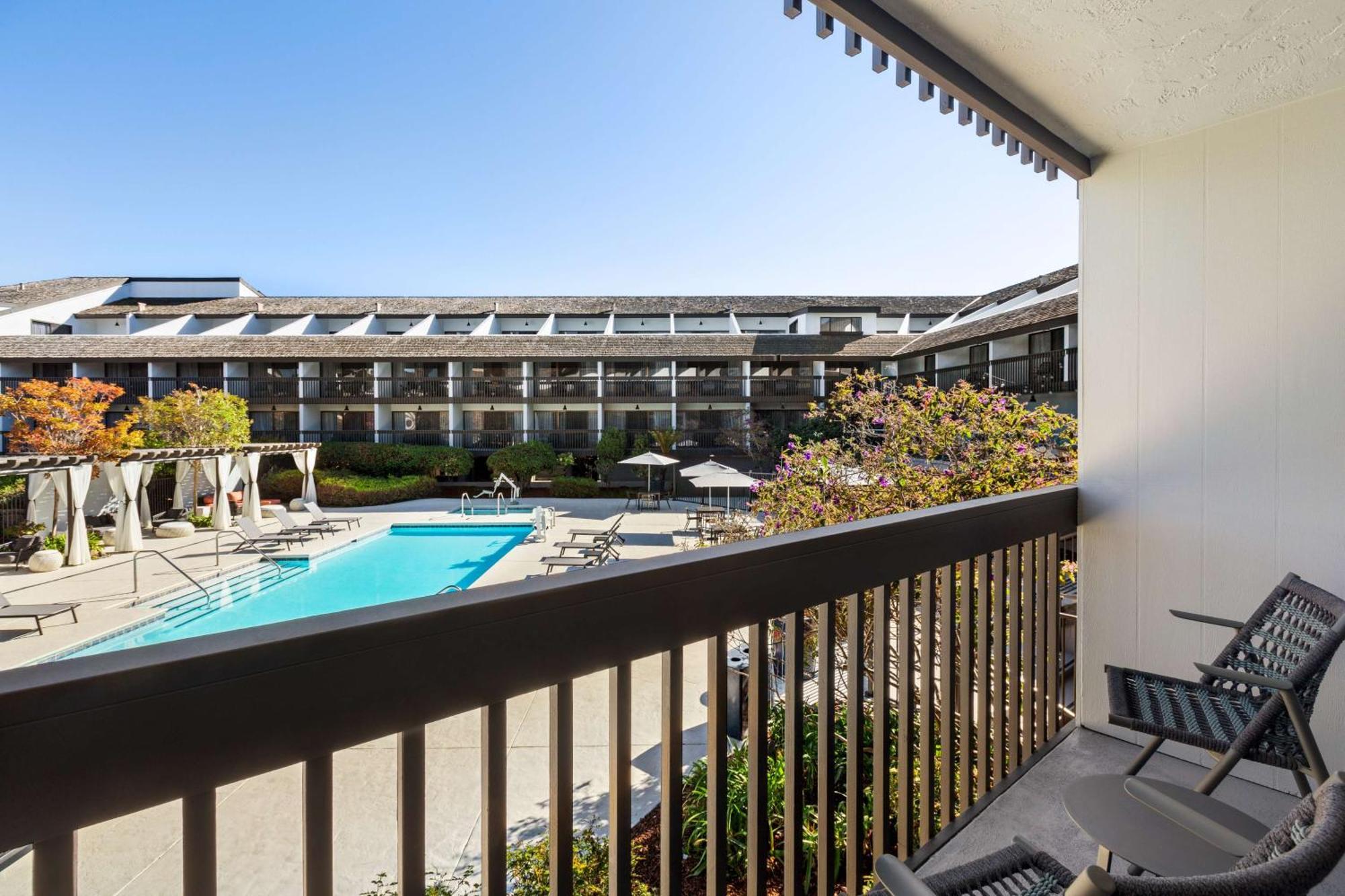 Hilton Garden Inn Monterey Esterno foto