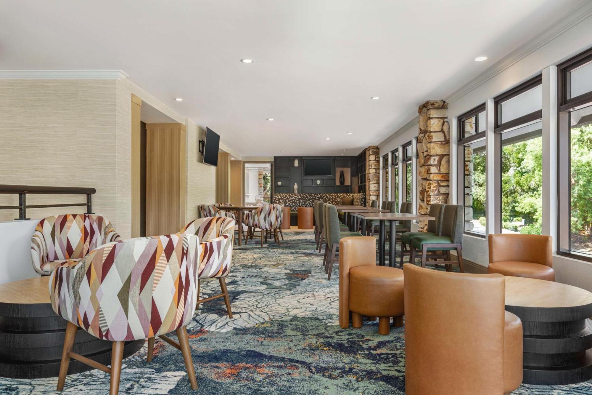 Hilton Garden Inn Monterey Esterno foto